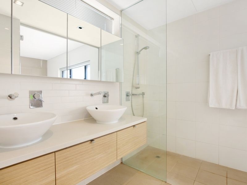 306/19B Kitchener Drive, Darwin NT 0800