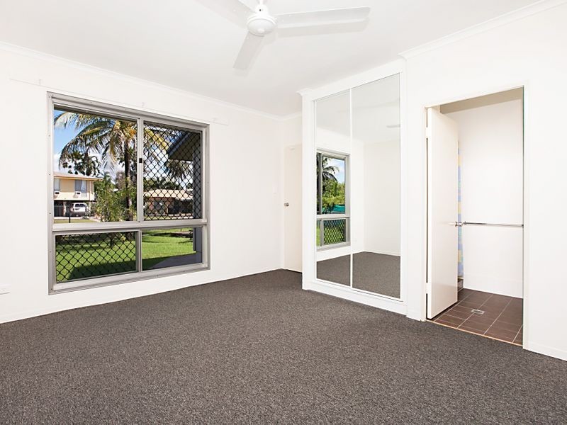 4 Connor Court, Malak NT 0812