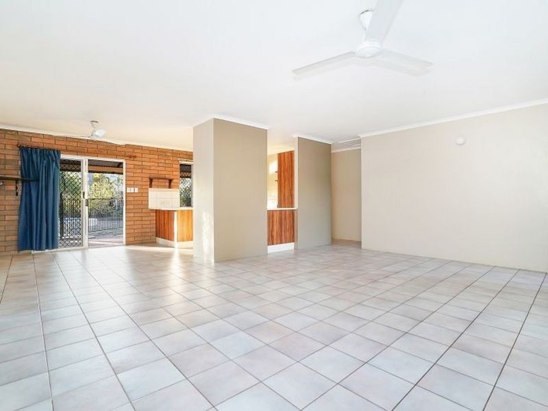 33 Hannibal Crescent, Gray NT 0830