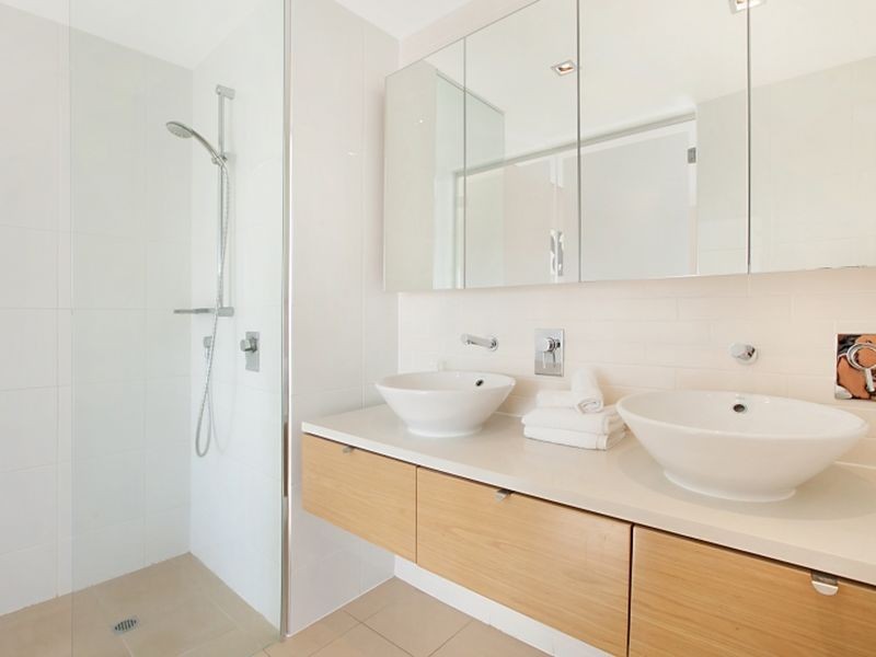 218/19B Kitchener Drive, Darwin NT 0800