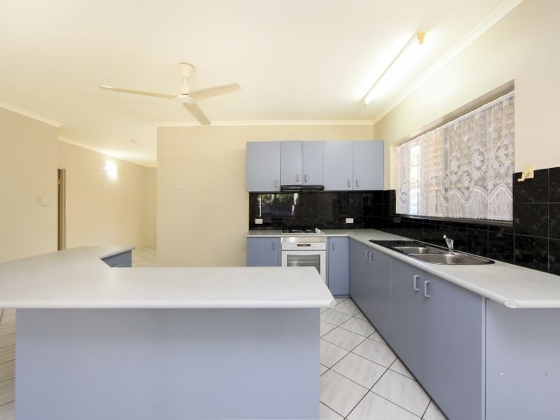 22 Emery Avenue, Woodroffe NT 0830