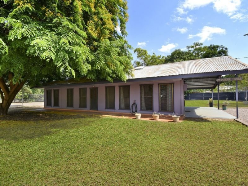 13 Wandaree Street, Batchelor NT 0845