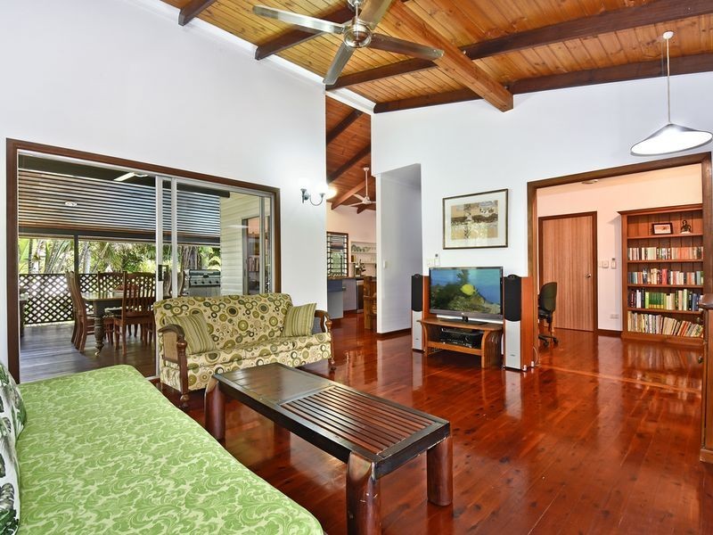 32 Orchard Road, Coconut Grove NT 0810