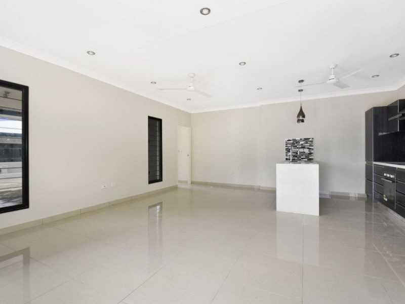 1-11/30 Polglase Circuit, Johnston NT 0832