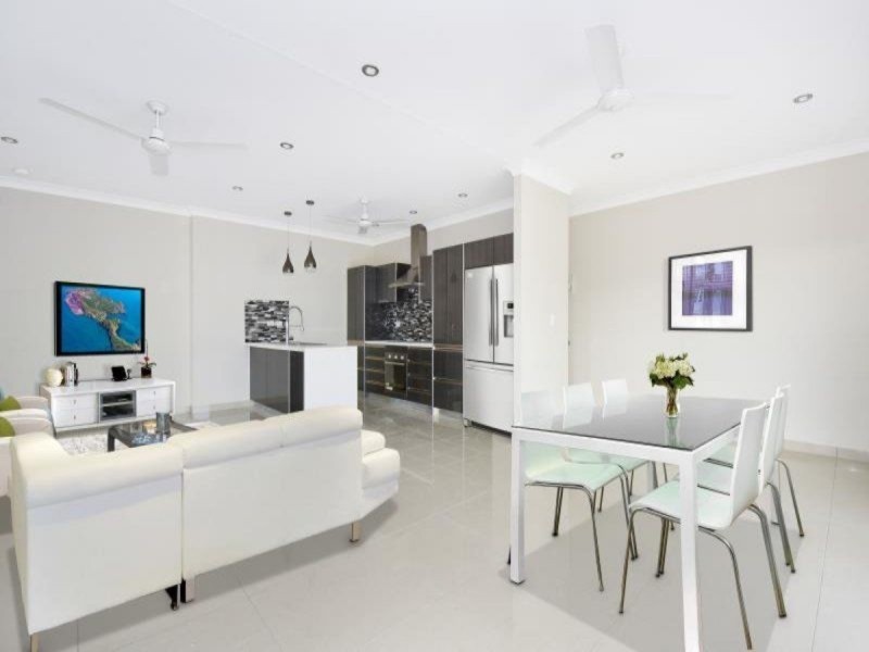 1-11/30 Polglase Circuit, Johnston NT 0832