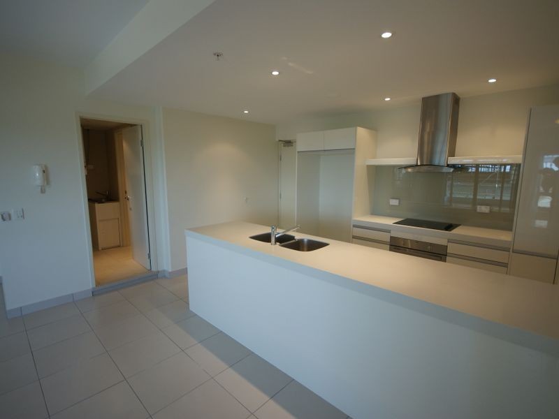 1004/24 Litchfield Street, Darwin NT 0800