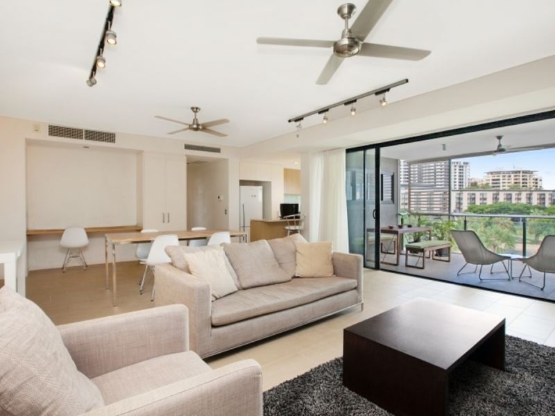 306/19B Kitchener Drive, Darwin City NT 0800