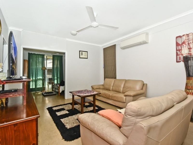 5 Kirra Crescent, Batchelor NT 0845