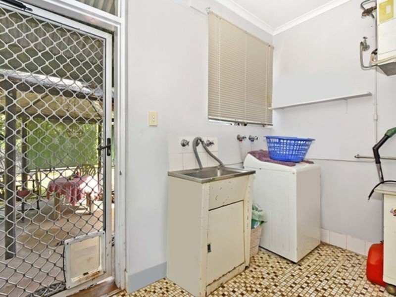 5 Kirra Crescent, Batchelor NT 0845