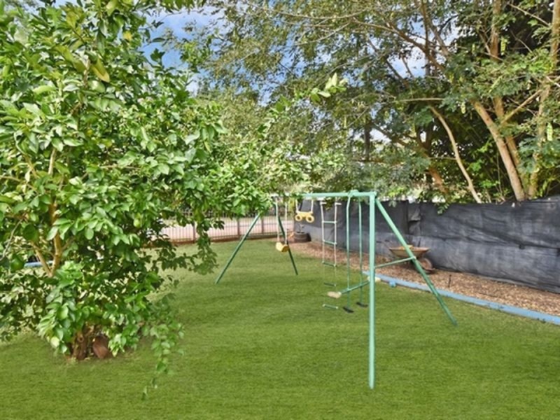 5 Kirra Crescent, Batchelor NT 0845