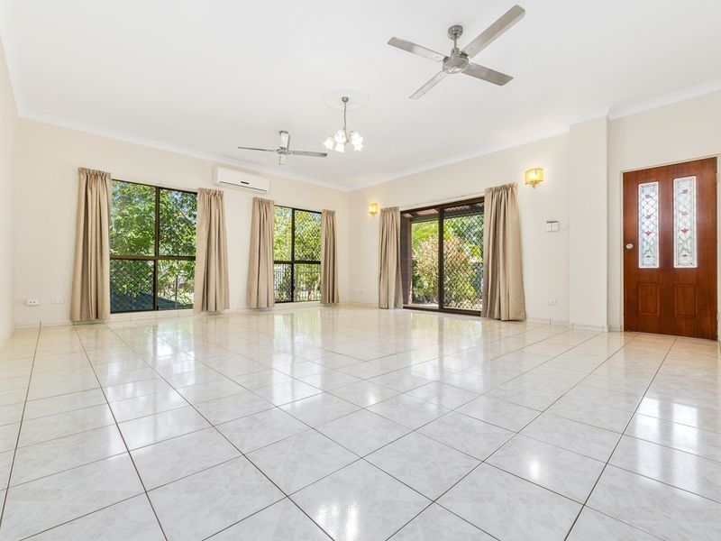 8 Lippia Court, Karama NT 0812