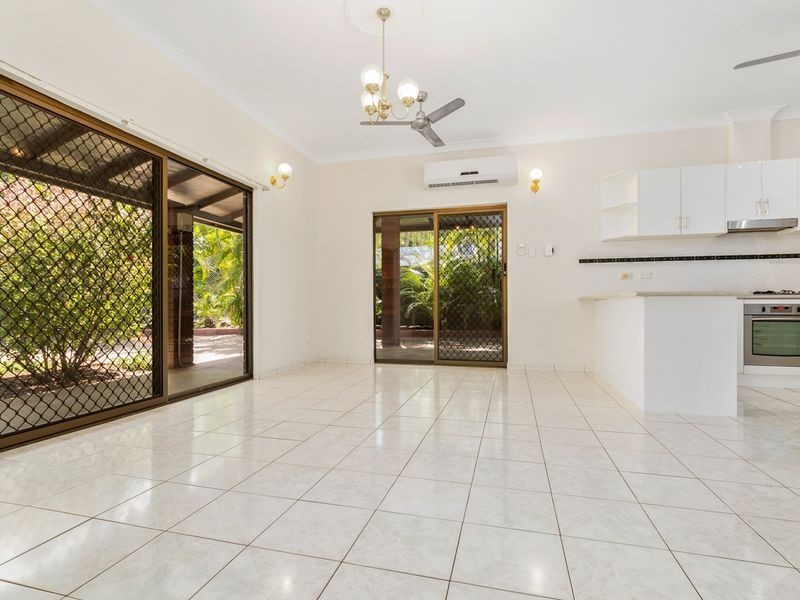 8 Lippia Court, Karama NT 0812
