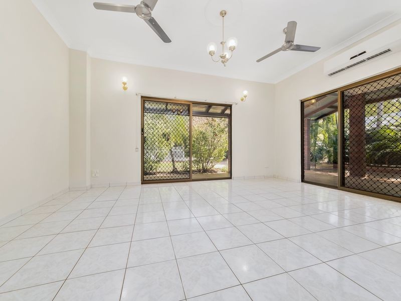 8 Lippia Court, Karama NT 0812