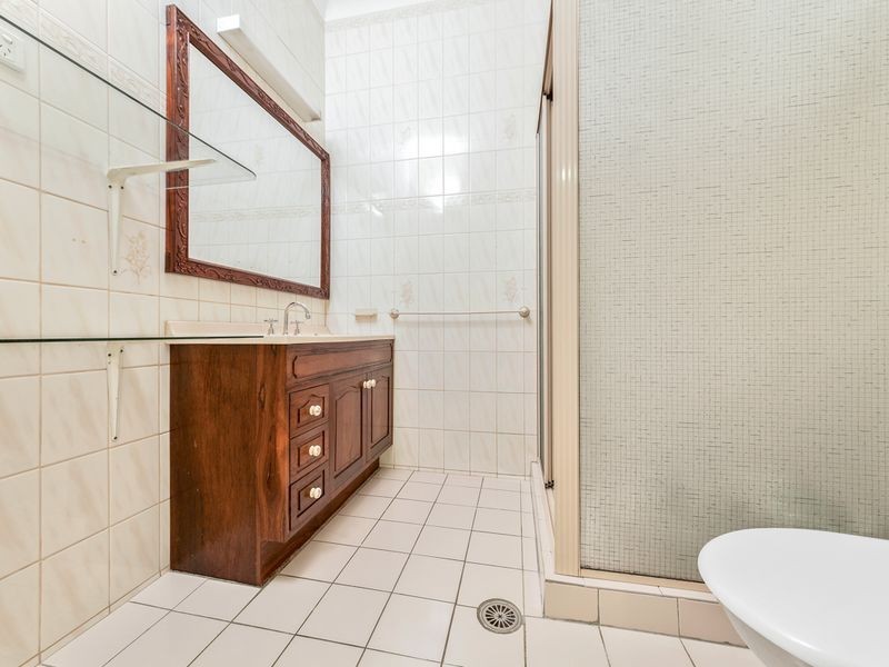 8 Lippia Court, Karama NT 0812