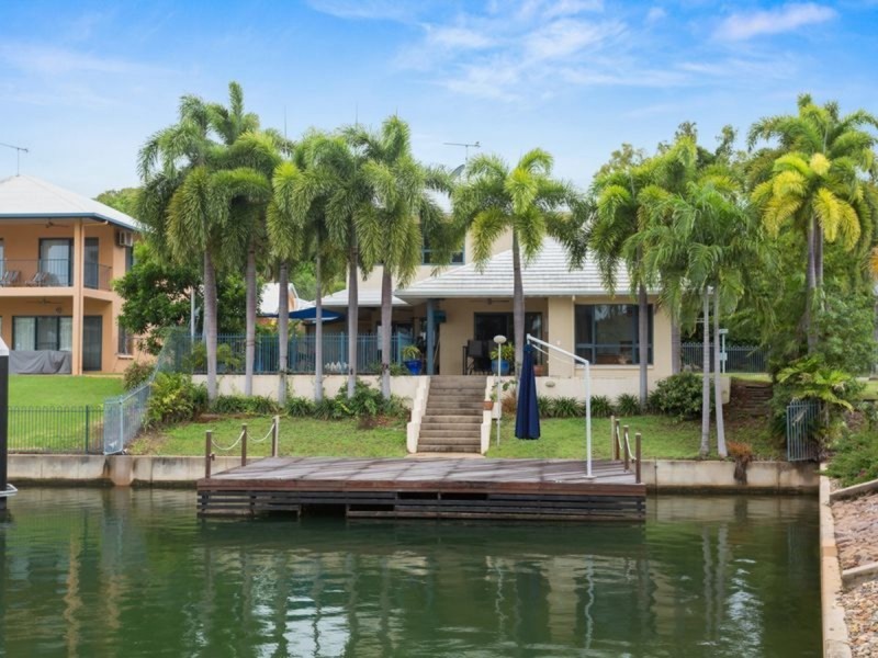 60 Cullen Bay Crescent, Larrakeyah NT 0820