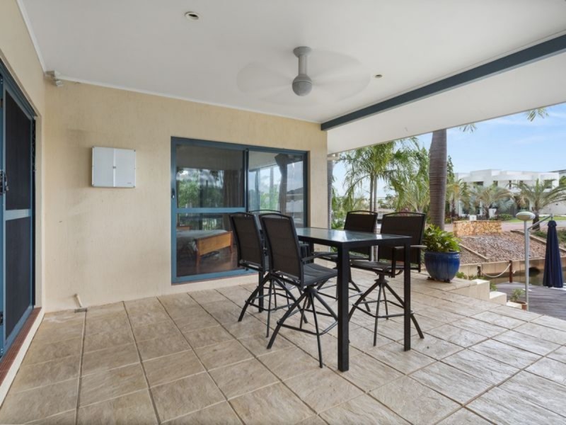 60 Cullen Bay Crescent, Larrakeyah NT 0820