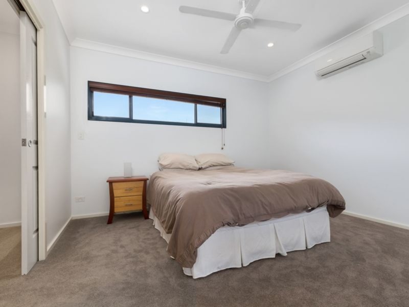 60 Cullen Bay Crescent, Larrakeyah NT 0820