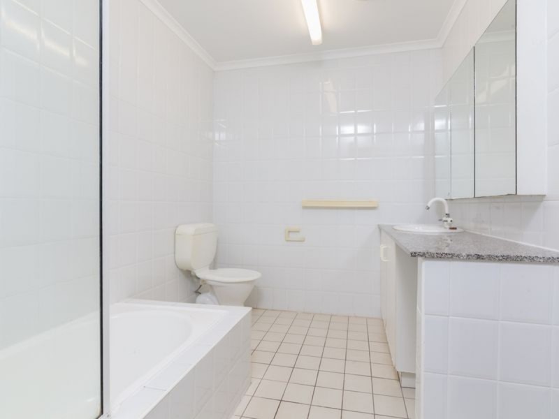 8/75 Cullen Bay Crescent, Cullen Bay NT 0820