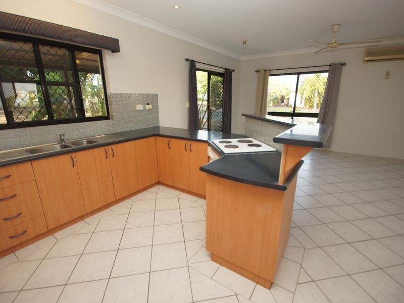 2 Scanlan Court, Farrar NT 0830