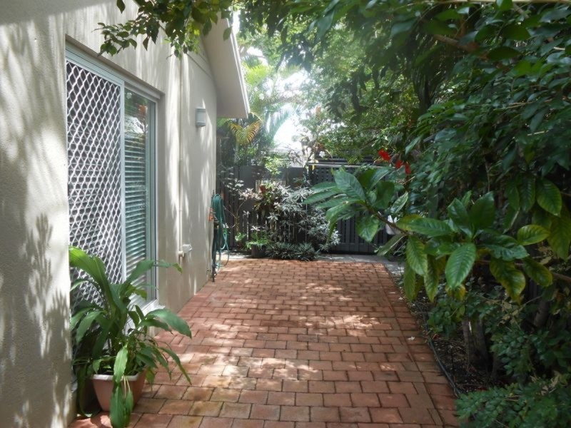 2/65 Stoddart Drive, Bayview NT 0820