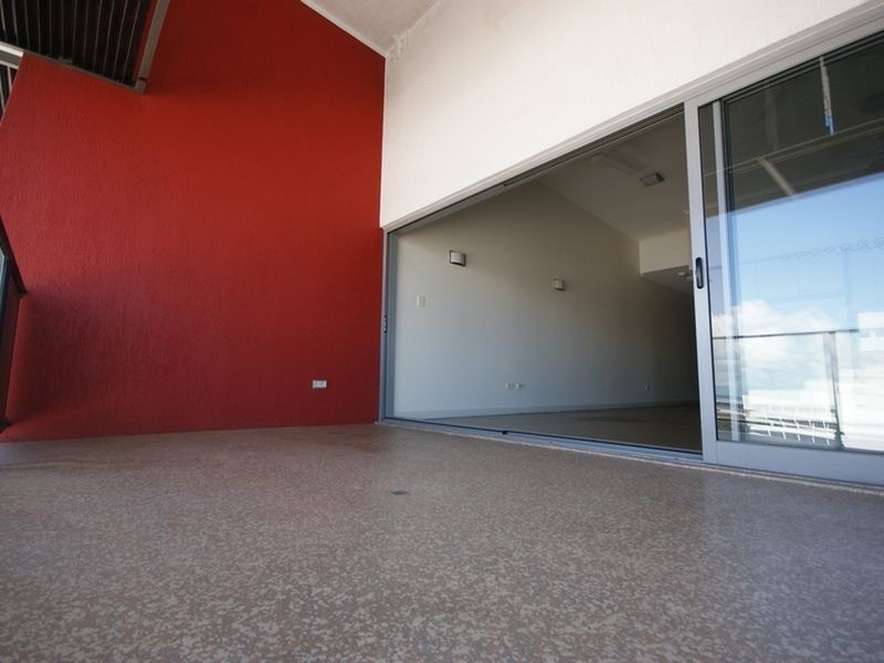 30/30 Cavenagh Street, Darwin NT 0800