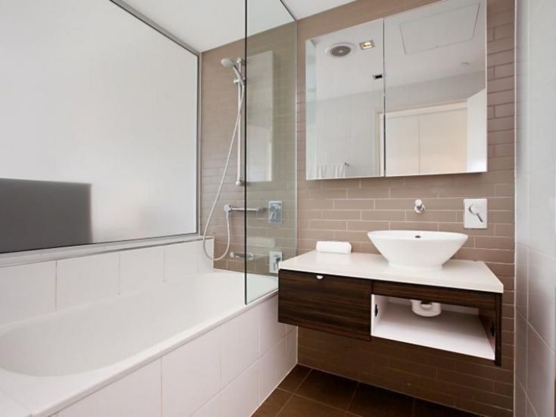 307/19 Kitchener Drive, Darwin NT 0800