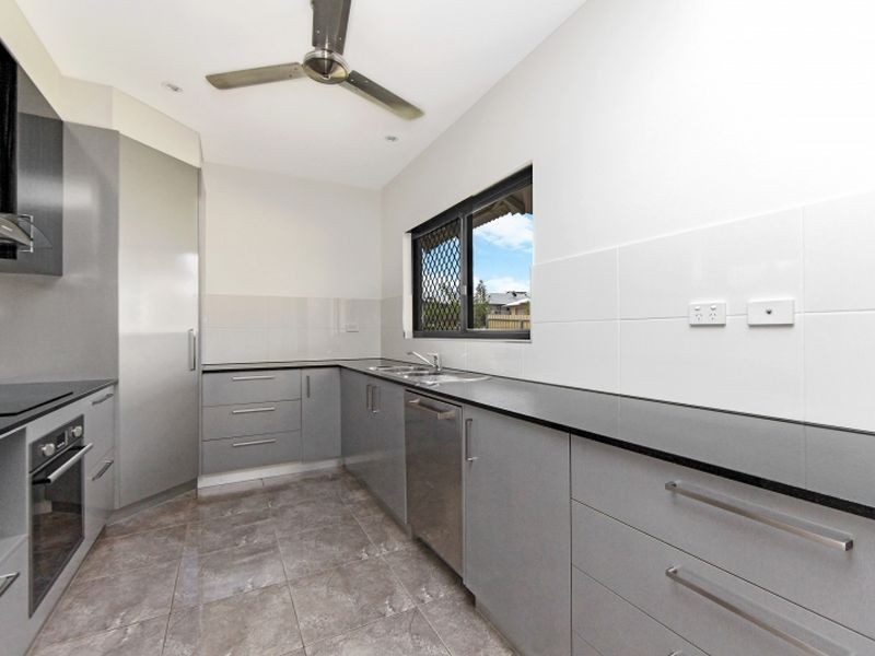 13 Hawker Street, Bakewell NT 0832