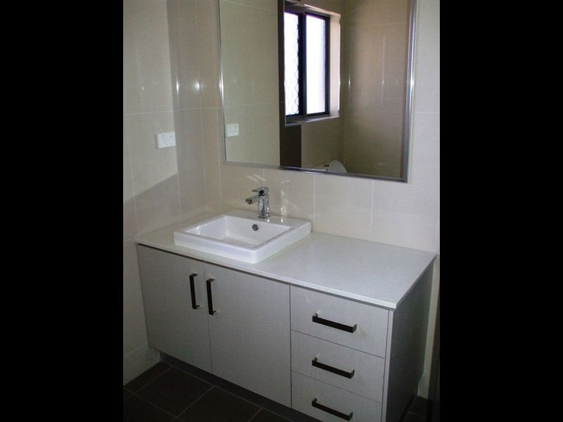 3/8 Guider Court, Johnston NT 0832