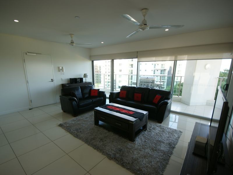 5005/27 Woods Street, Darwin NT 0800