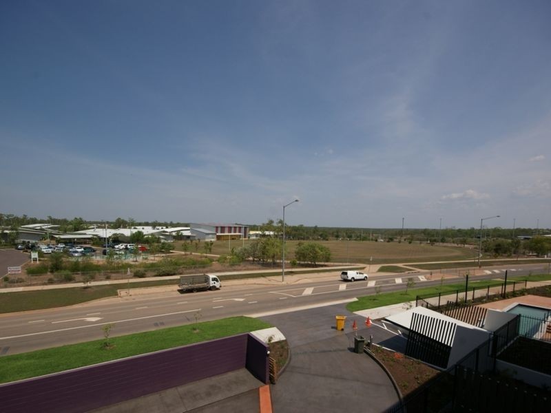 23E/174 Forrest Parade, Rosebery NT 0832