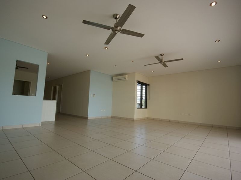 8/44 McLachlan Street, Darwin NT 0800