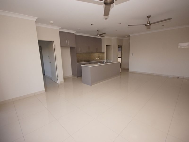 1/1 Guider Court, Johnston NT 0832