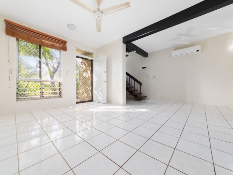 5/2 Tabletop Place, Malak NT 0812