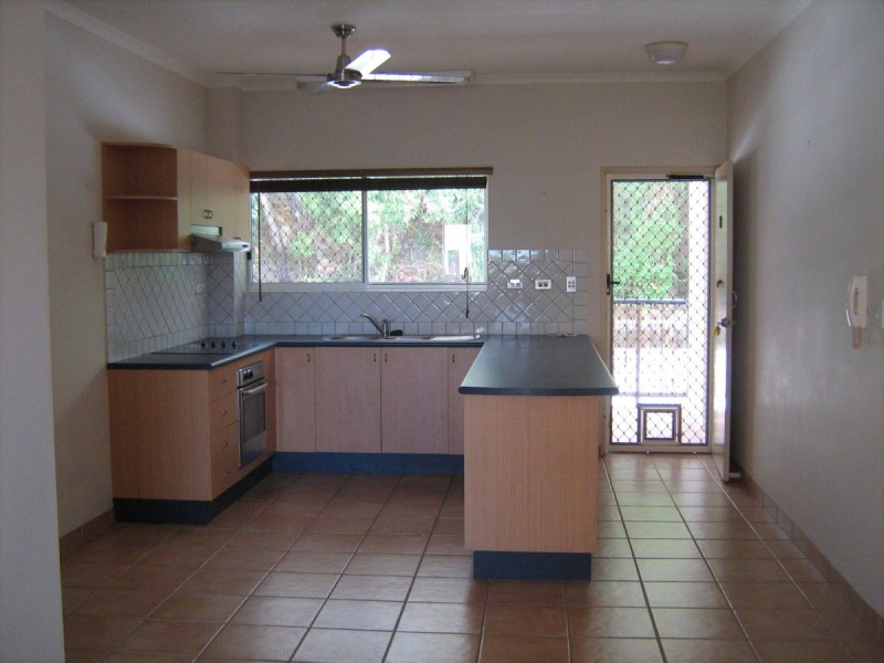 10/9 Manila Place, Woolner NT 0820