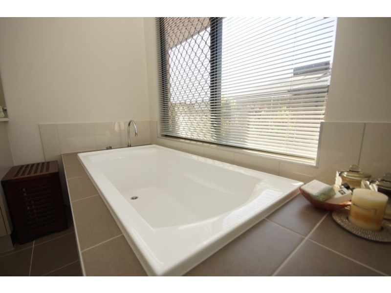 9 Balikpapan Court, Johnston NT 0832