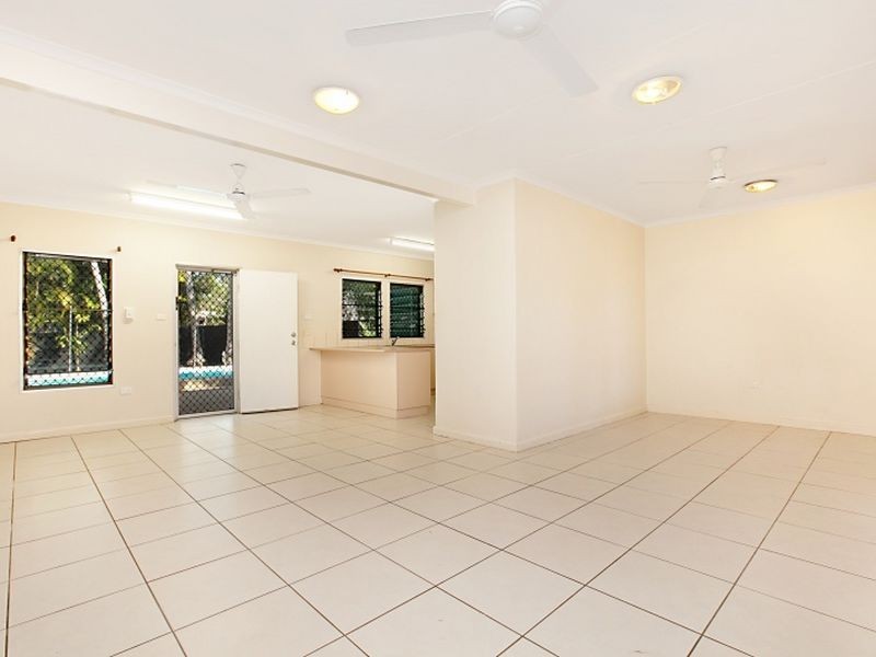 9 Copperfield Crescent, Anula NT 0812