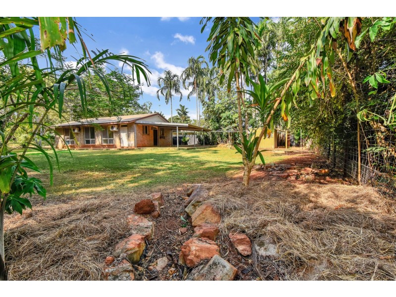 7 Kirra Crescent, Batchelor NT 0845