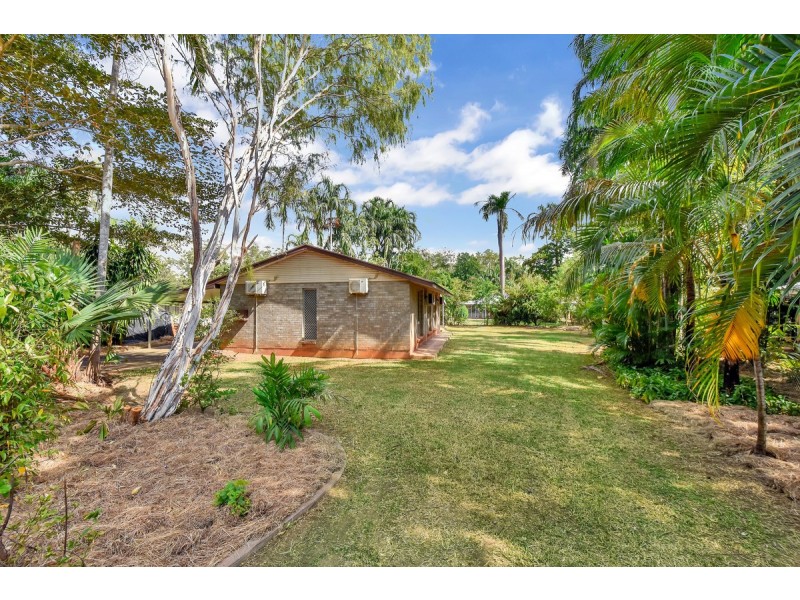 7 Kirra Crescent, Batchelor NT 0845