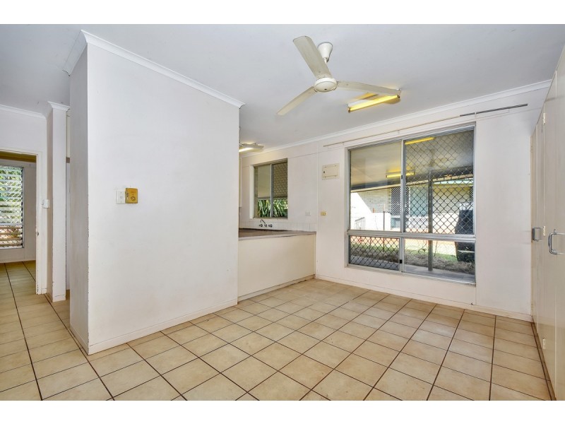 7 Kirra Crescent, Batchelor NT 0845