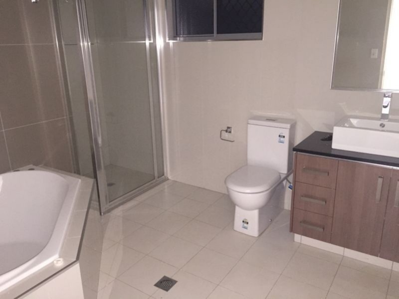 12 Moore Street, Muirhead NT 0810