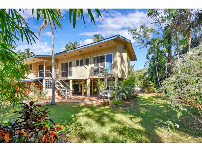 17 Pinaroo Crescent, Batchelor NT 0845