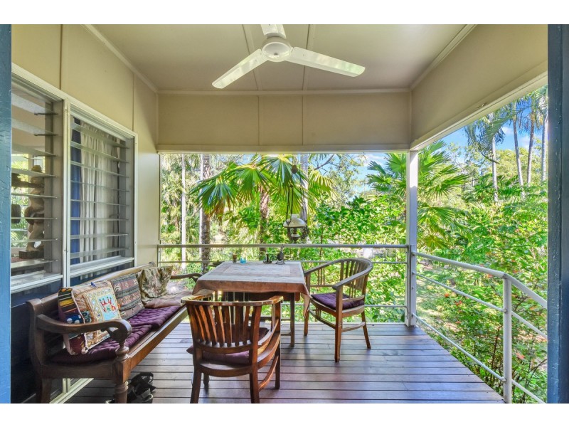 17 Pinaroo Crescent, Batchelor NT 0845