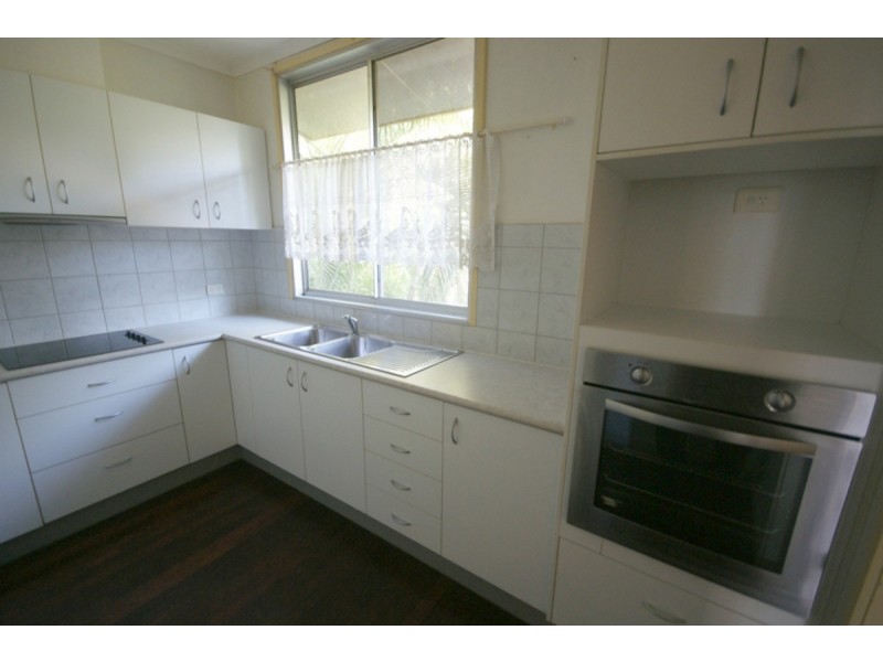 6 Uhr Court, Driver NT 0830