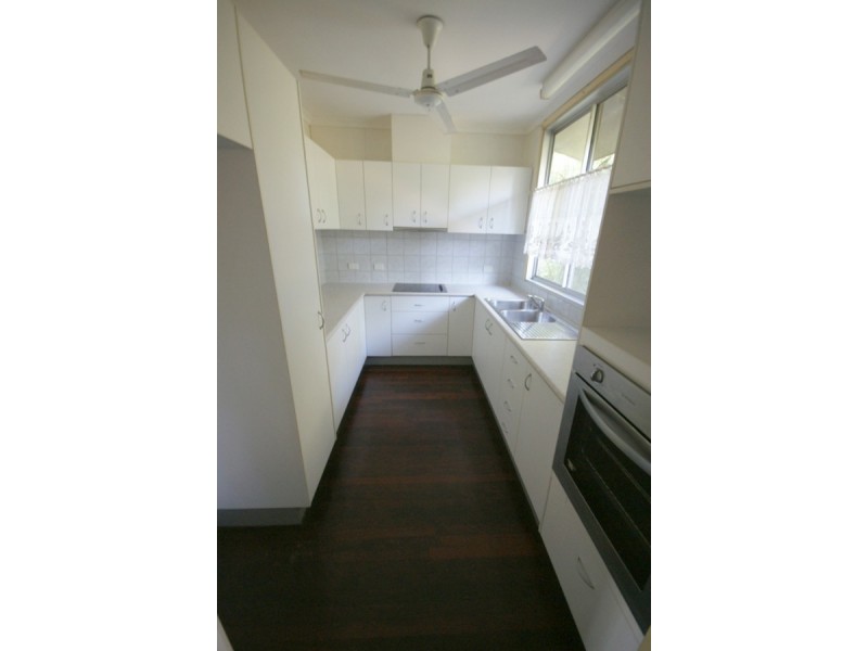 6 Uhr Court, Driver NT 0830