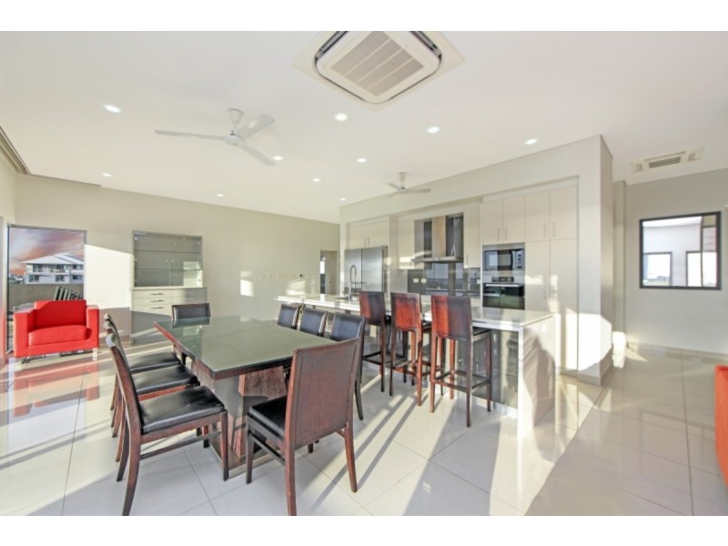 31/2-3 Packard Place, Larrakeyah NT 0820