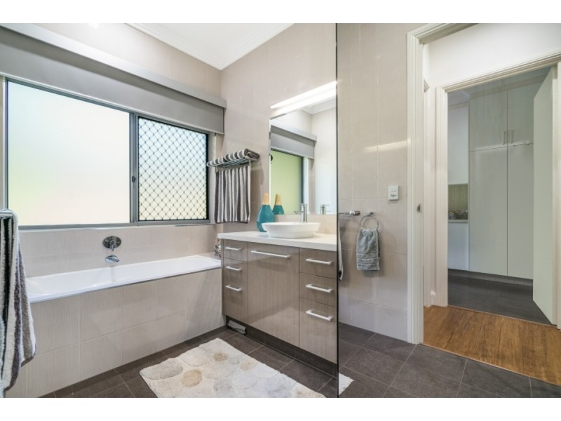 115 Girraween Road, Howard Springs NT 0835