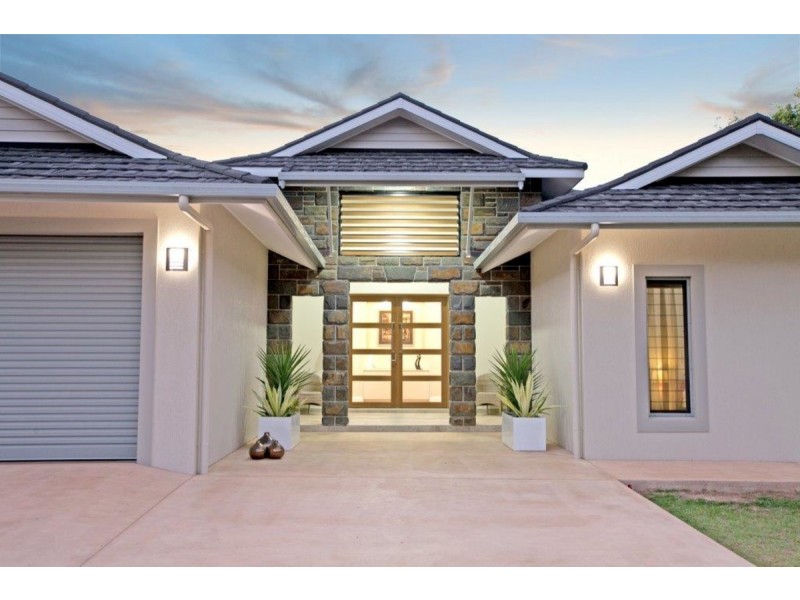 115 Girraween Road, Howard Springs NT 0835