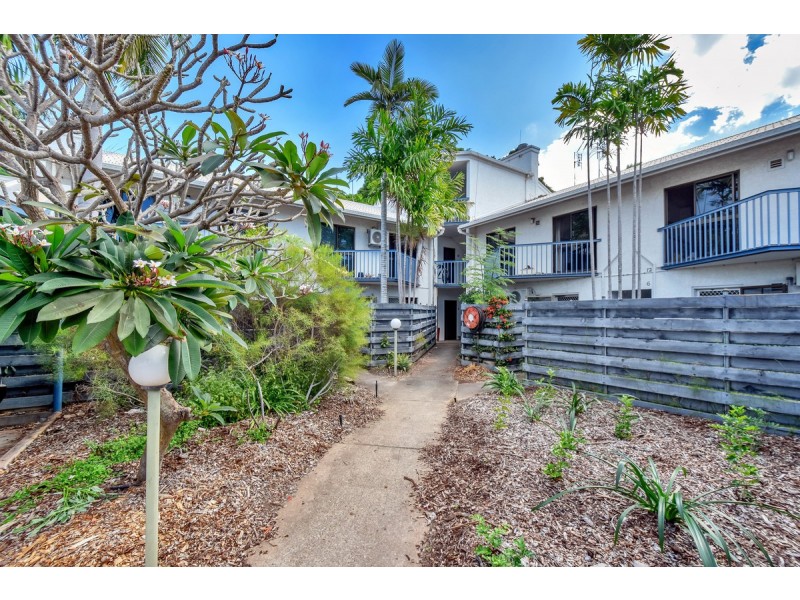 2/35 Gardens Hill Crescent, The Gardens NT 0820