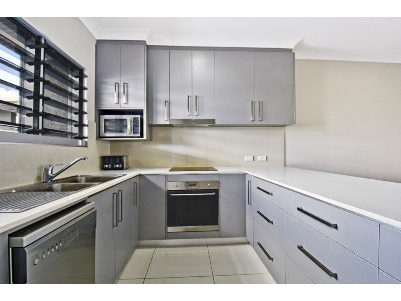 9/8 Guider Court, Johnston NT 0832