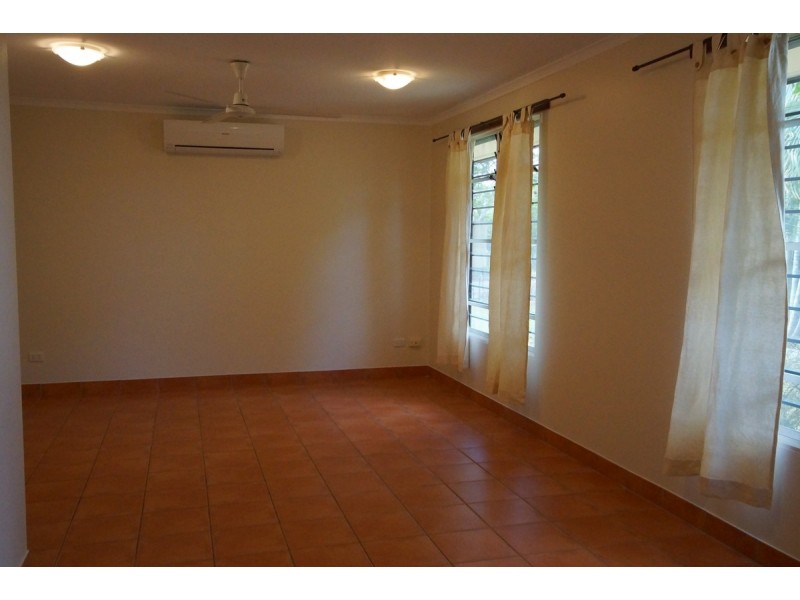 7 Democrat Court, Anula NT 0812